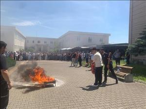 Üniversitemizde Yangın Tatbikatları Devam Ediyor